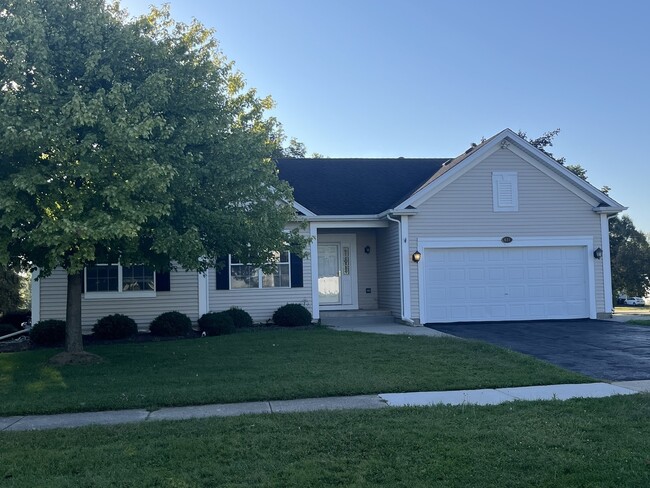 property at 631 Ridgewood Dr