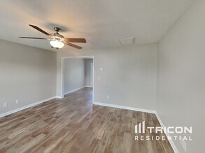 913 Latting Dr in Nashville, TN - Building Photo - Building Photo