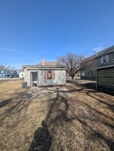 2116 W Garden St in Peoria, IL - Foto de edificio - Building Photo