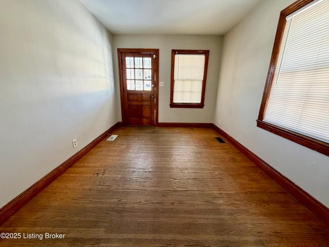 1106 Oleanda Ave in Louisville, KY - Building Photo - Building Photo