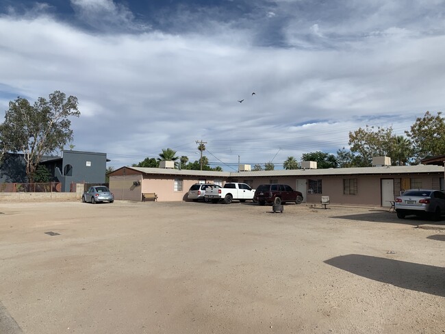 37 E El Parque Dr in Tempe, AZ - Building Photo - Building Photo