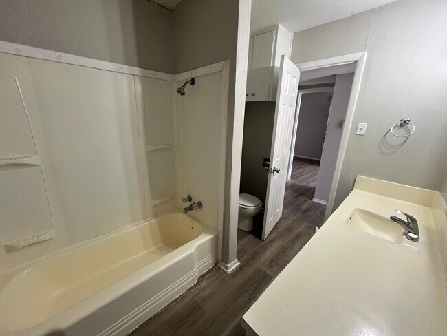 2512-2512 26th St in Lubbock, TX - Building Photo - Building Photo