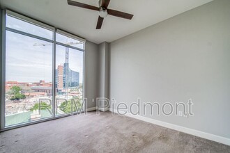 1820 Peachtree Rd in Atlanta, GA - Building Photo - Building Photo