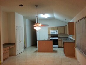 307 Dakota Dr in Arlington, TX - Building Photo - Building Photo