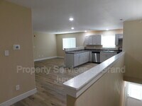 1645 N 7th St photo'