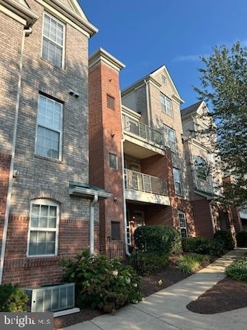 12170 Abington Hall Pl, Unit 101 in Reston, VA - Building Photo - Building Photo