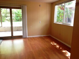 454 Arapahoe Ave in Boulder, CO - Building Photo