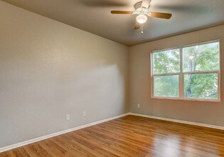 6615 Desert Willow Way, Unit B2 in Fort Collins, CO - Foto de edificio - Building Photo