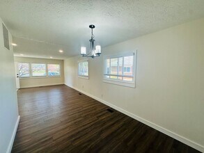 2825 Shannon Dr in Louisville, KY - Building Photo - Building Photo