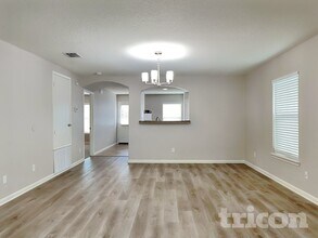 5118 Badland Beacon in Converse, TX - Building Photo - Building Photo