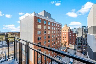 43-34 53rd St in Queens, NY - Building Photo - Building Photo