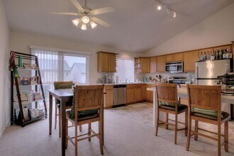 4613 Springview Dr in Papillion, NE - Building Photo - Building Photo