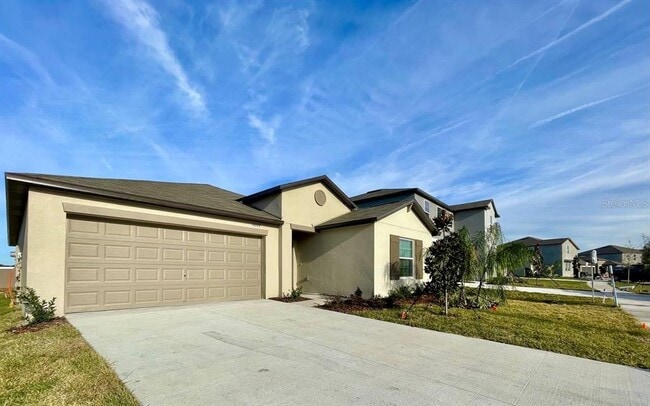 11177 Linden Depot Rd in San Antonio, FL - Building Photo - Building Photo