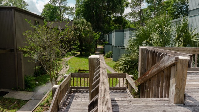 property at 711 SW 75th St