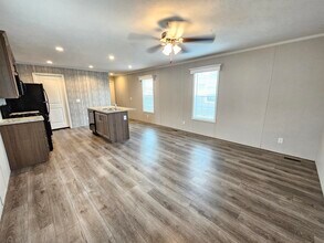 46000 Geddes Rd in Canton, MI - Building Photo - Building Photo