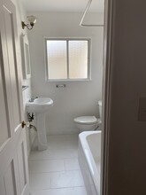 4506 Ellenwood Dr, Unit 4506 in Los Angeles, CA - Building Photo - Building Photo
