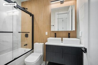266 Stagg St in Brooklyn, NY - Building Photo - Building Photo