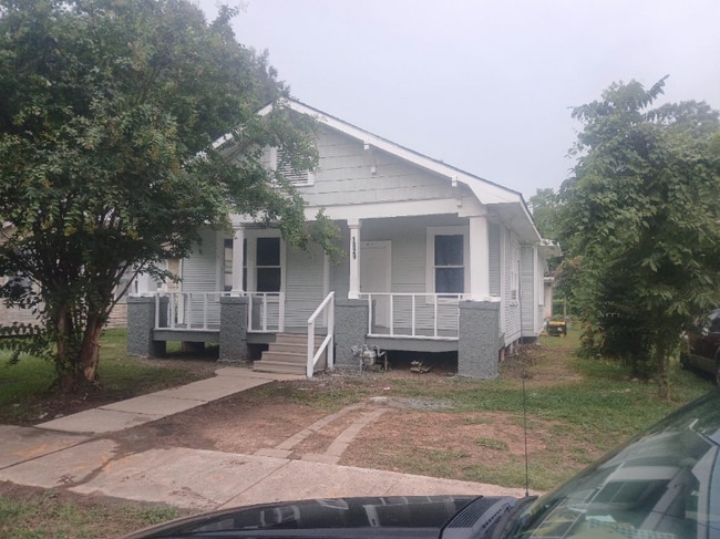 property at 1829 Kelly St