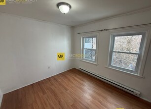 75 Webster St, Unit 3 in Boston, MA - Building Photo - Building Photo