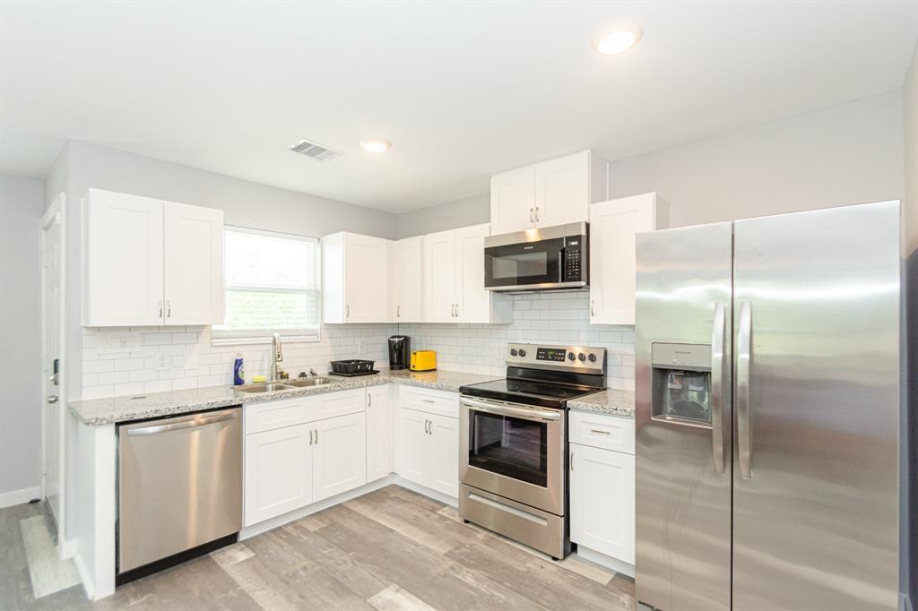 618 Maple Way in Houston, TX - Building Photo