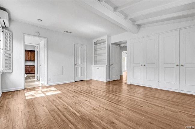 2976 Lombardy Rd in Pasadena, CA - Building Photo - Building Photo