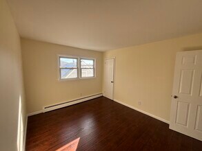 119 Church St, Unit 2 in Lodi, NJ - Building Photo - Building Photo