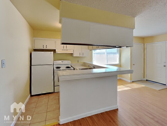 4137 Apostolo Cir in Sacramento, CA - Building Photo - Building Photo