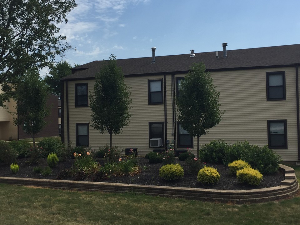 Vermilion Garden Apartments in Danville, IL - Building Photo