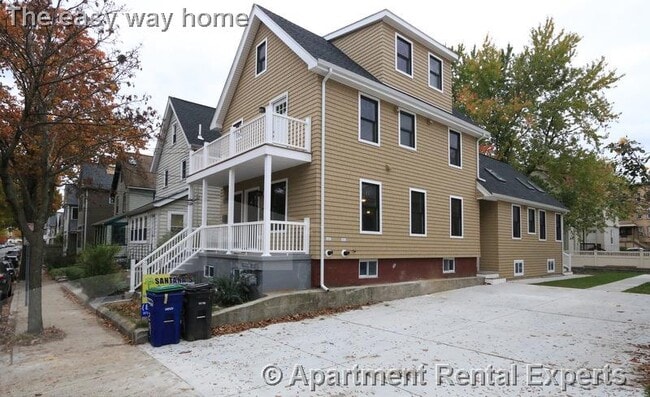 property at 29 Elmwood St