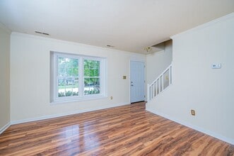 8902 Grinell Ct in Richmond, VA - Building Photo - Building Photo