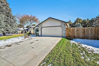 5668 S Kalmia Pl in Boise, ID - Building Photo - Building Photo