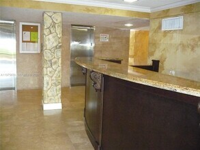 1650 Sans Souci Blvd in North Miami, FL - Building Photo - Building Photo