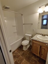 2311 Morrie Ave in Cheyenne, WY - Foto de edificio - Building Photo