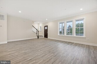 43 Bennett Ave in Westminster, MD - Building Photo - Building Photo