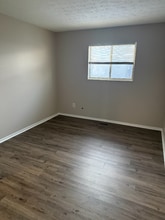 1131 Redbluff Dr, Unit C in West Carrollton, OH - Foto de edificio - Building Photo