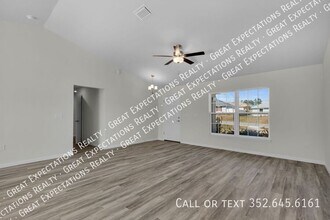 678 Walkertown Dr in Dunnellon, FL - Building Photo - Building Photo