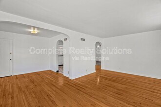 6605 Barken Ave in St. Louis, MO - Building Photo - Building Photo