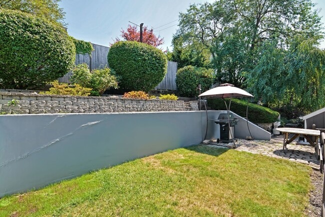 15 Malvern Ave in Somerville, MA - Building Photo - Building Photo