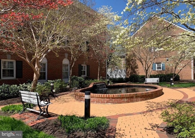 property at 1040 N Royal St