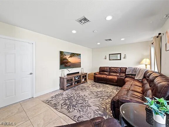209 SE 3rd Terrace