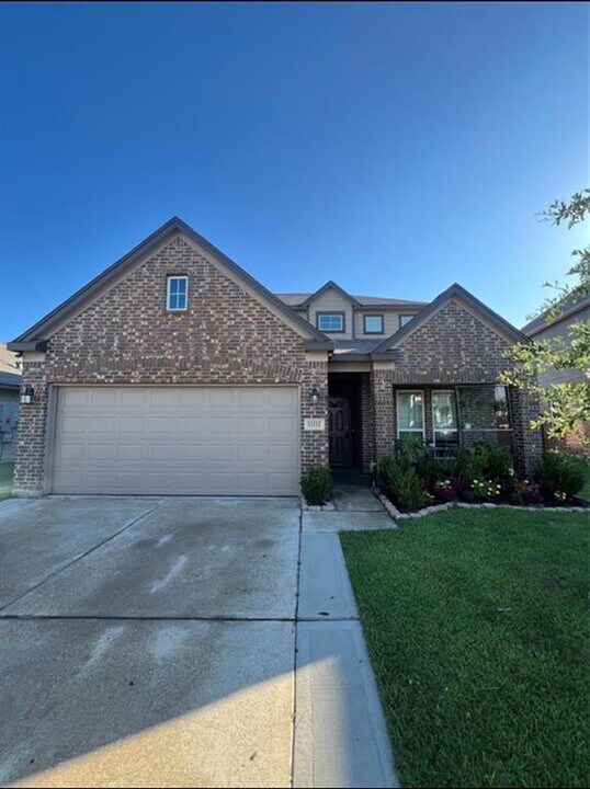 11111 Grape Hyacinth Ln in Houston, TX - Building Photo
