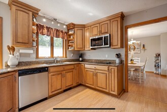 44 Spice Hill Dr in East Hampton, CT - Building Photo - Building Photo