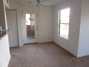 5055 W Hacienda Ave, Unit 1136 in Las Vegas, NV - Building Photo - Building Photo