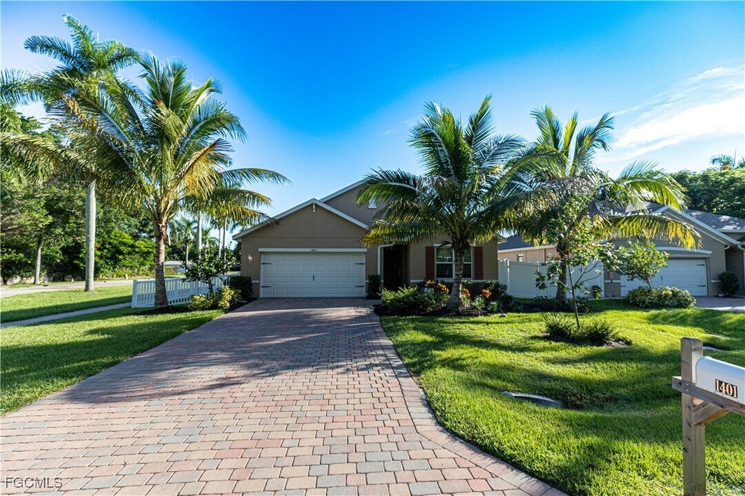 1401 Fountain Ave in Ft. Myers, FL - Building Photo