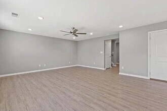 245 Parker Pl in Georgetown, KY - Building Photo - Building Photo