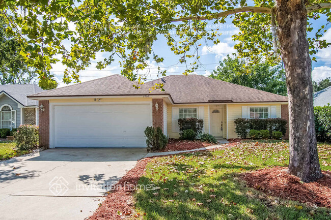 2436 Egrets Glade Dr