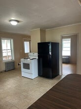 583 Rockingham St in Berlin, NH - Building Photo - Building Photo