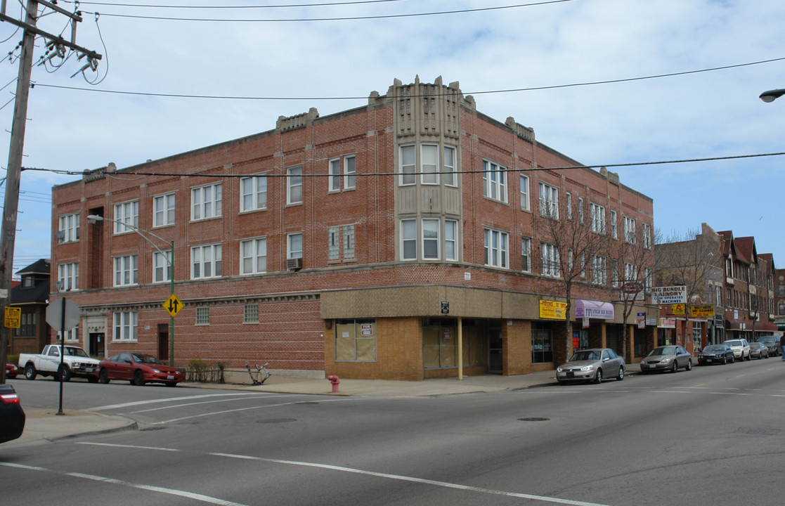 7451 S Vernon Ave in Chicago, IL - Building Photo