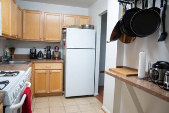 4020 Washington Blvd, Unit 2 in Arlington, VA - Building Photo - Building Photo