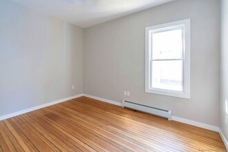 343 Main St in Salisbury, CT - Building Photo - Building Photo